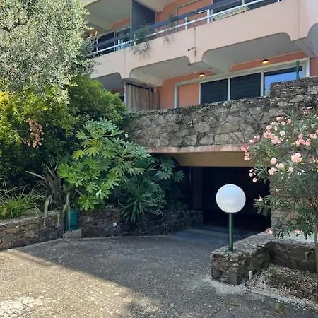 Chic Studio Climatise Avec Parking 5mn Plage Apartment Saint-Tropez